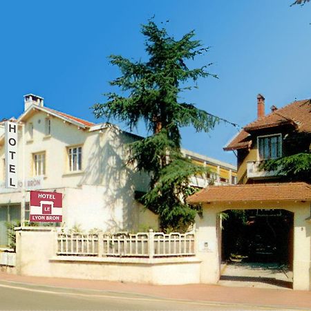 Hotel Le Lyon Bron Buitenkant foto